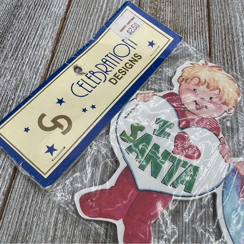Vintage Celebration Boy In Pajamas Christmas Paper Garland, I Love Santa, NOS